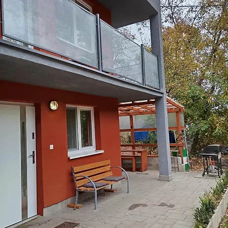 Dovolenkovy Dom Nika *